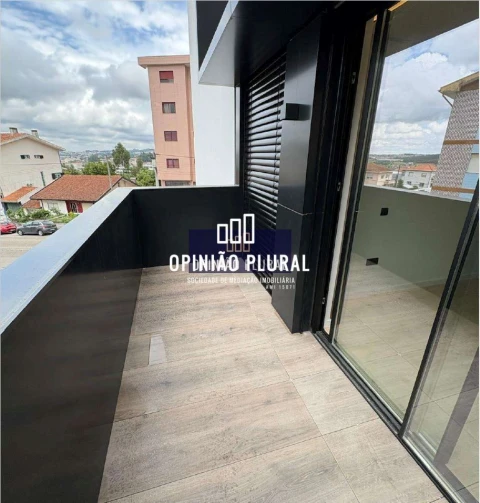 Apartamento T2 para Venda em Gondomar (São Cosme), Valbom e Jovim