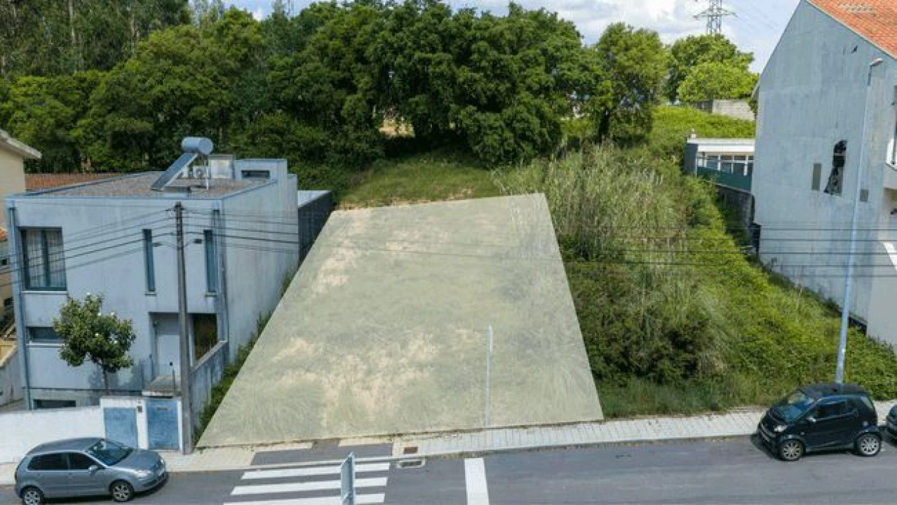 Terreno P/ Prédio para Venda em Gondomar (São Cosme), Valbom e Jovim Foto 9