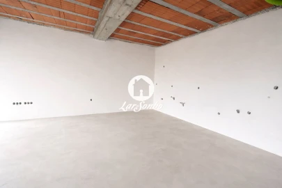 Apartamento T1 para Venda em Manhente