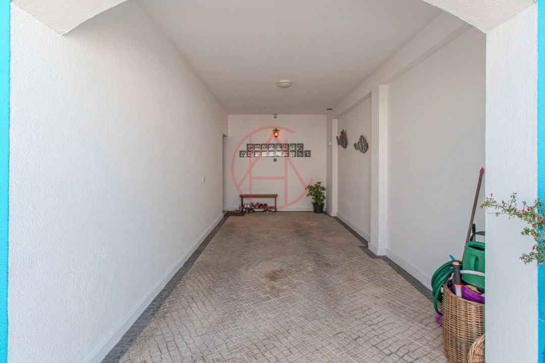 Moradia T4 para Venda em Santo Antonio da Charneca Foto 56
