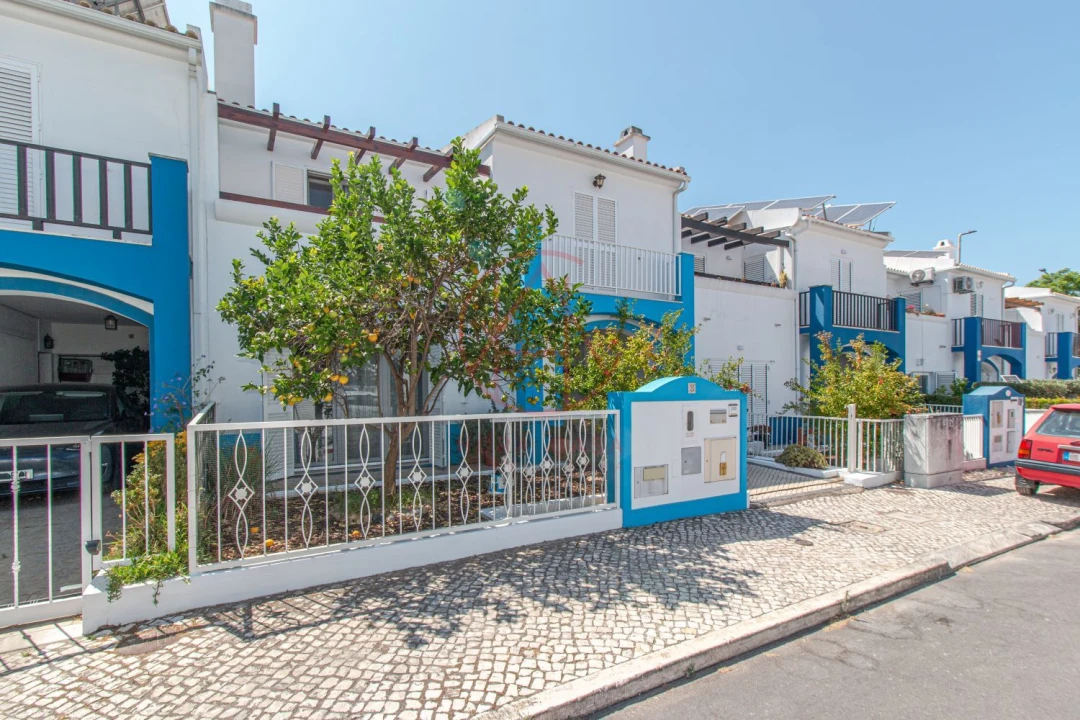 Moradia T4 para Venda em Santo Antonio da Charneca Foto 60