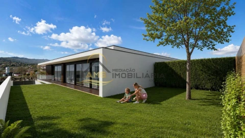 Moradia T3 para Venda em Cepães e Fareja
