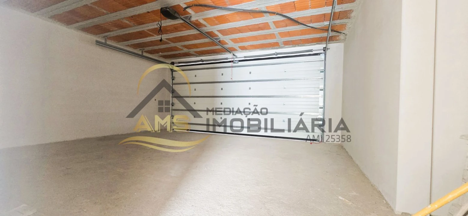Moradia T3 para Venda em Cepães e Fareja Foto 12