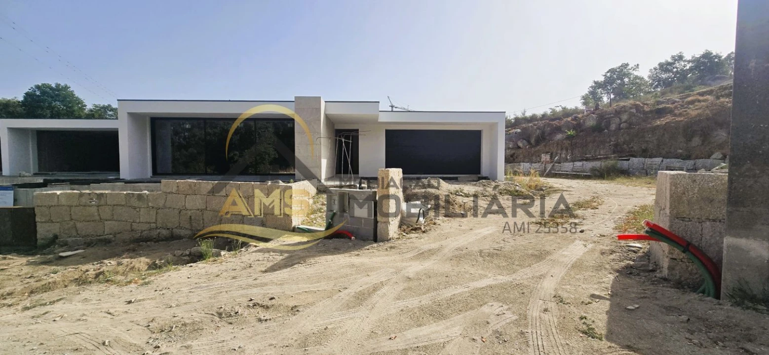 Moradia T3 para Venda em Cepães e Fareja Foto 22