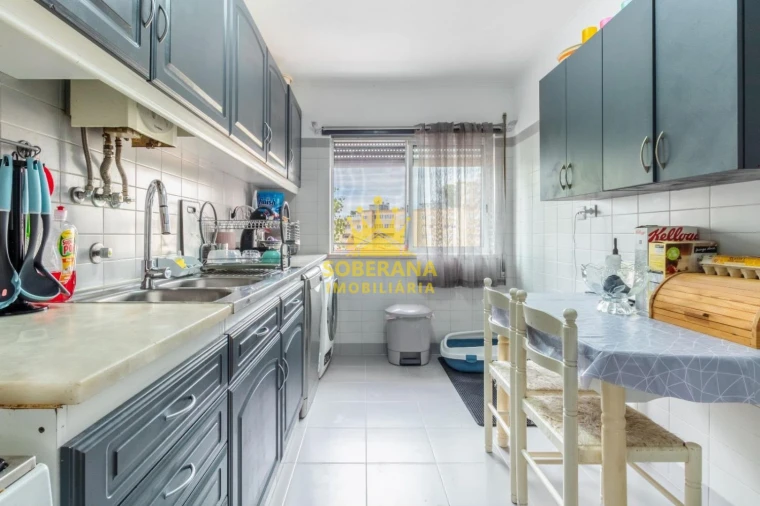 Apartamento T2 para Venda em Ajuda Foto 20