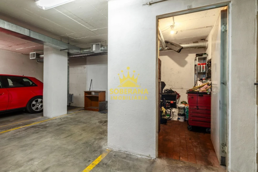 Apartamento T2 para Venda em Ajuda Foto 36