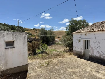 Moradia T2 para Venda em Saboia