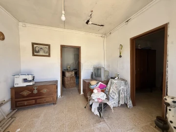 Moradia T2 para Venda em Saboia