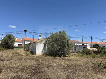 Moradia T2 para Venda em Saboia