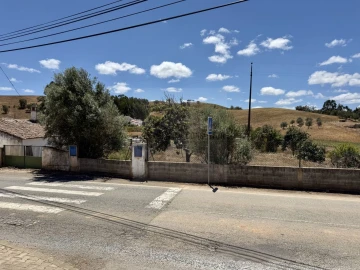 Moradia T2 para Venda em Saboia