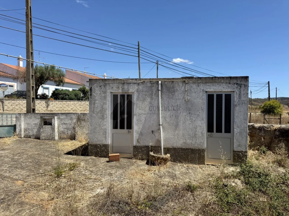 Moradia T2 para Venda em Saboia Foto 11