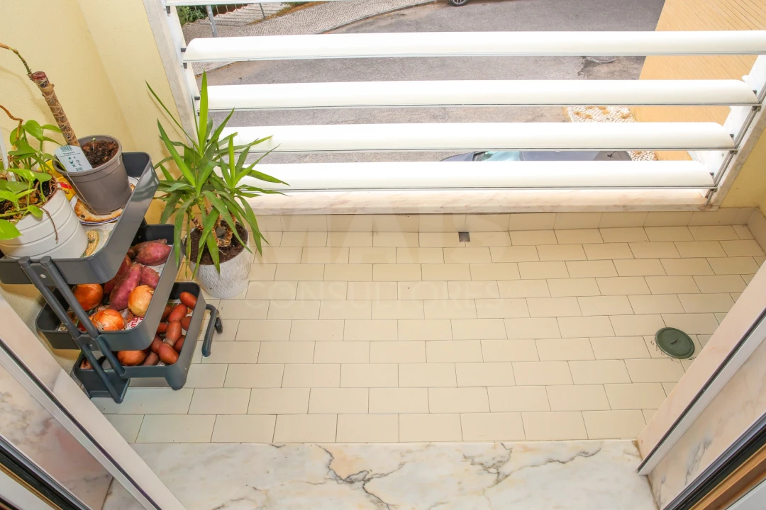 Apartamento T3 para Venda em Póvoa de Santa Iria e Forte da Casa Foto 11