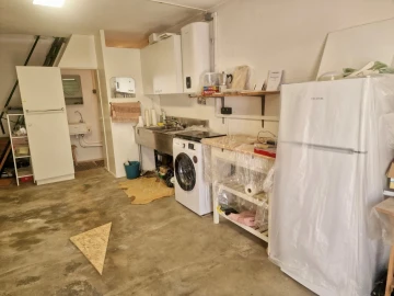 Garagem para Venda em Faro (Sé e São Pedro)