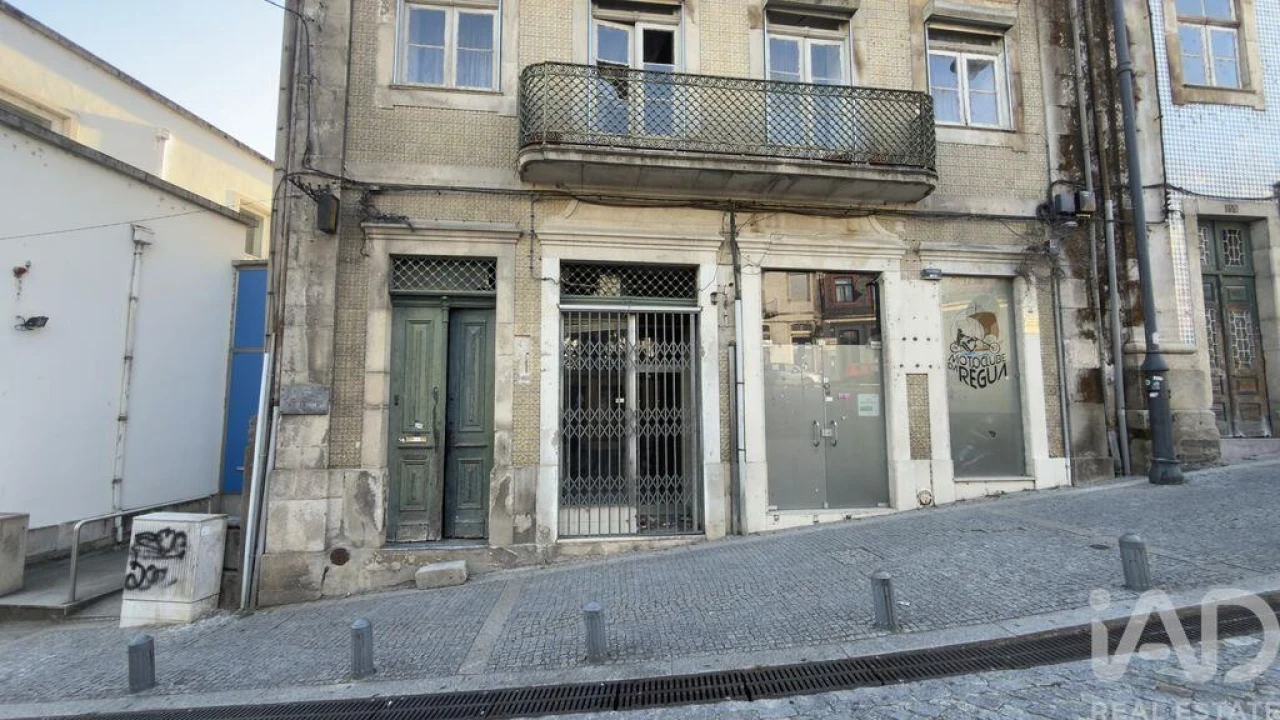 Prédio para Venda em Peso da Régua e Godim Foto 4
