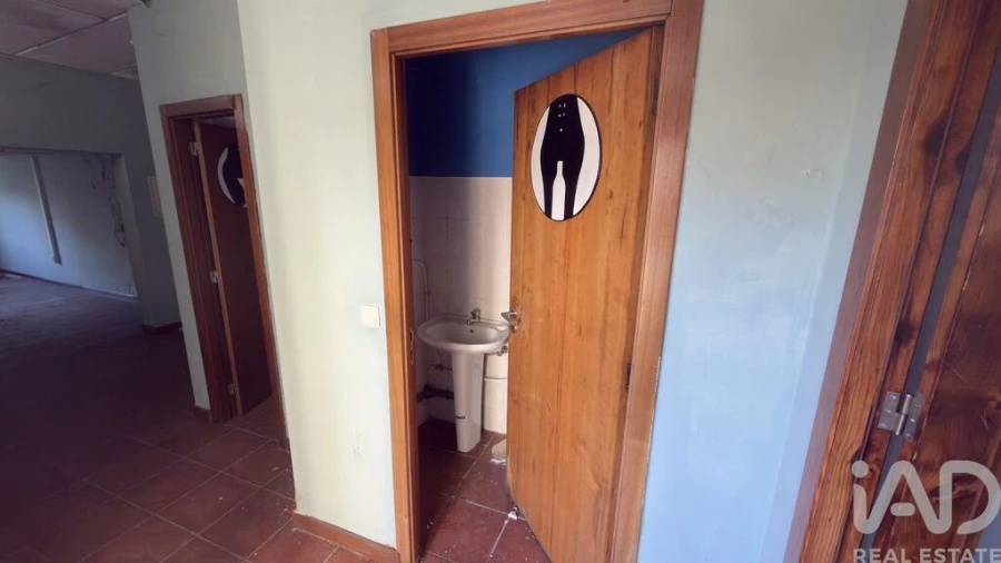 Prédio para Venda em Peso da Régua e Godim Foto 20