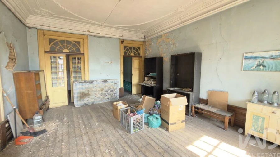 Prédio para Venda em Peso da Régua e Godim Foto 23