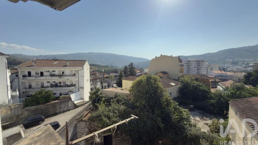 Prédio para Venda em Peso da Régua e Godim Foto 27
