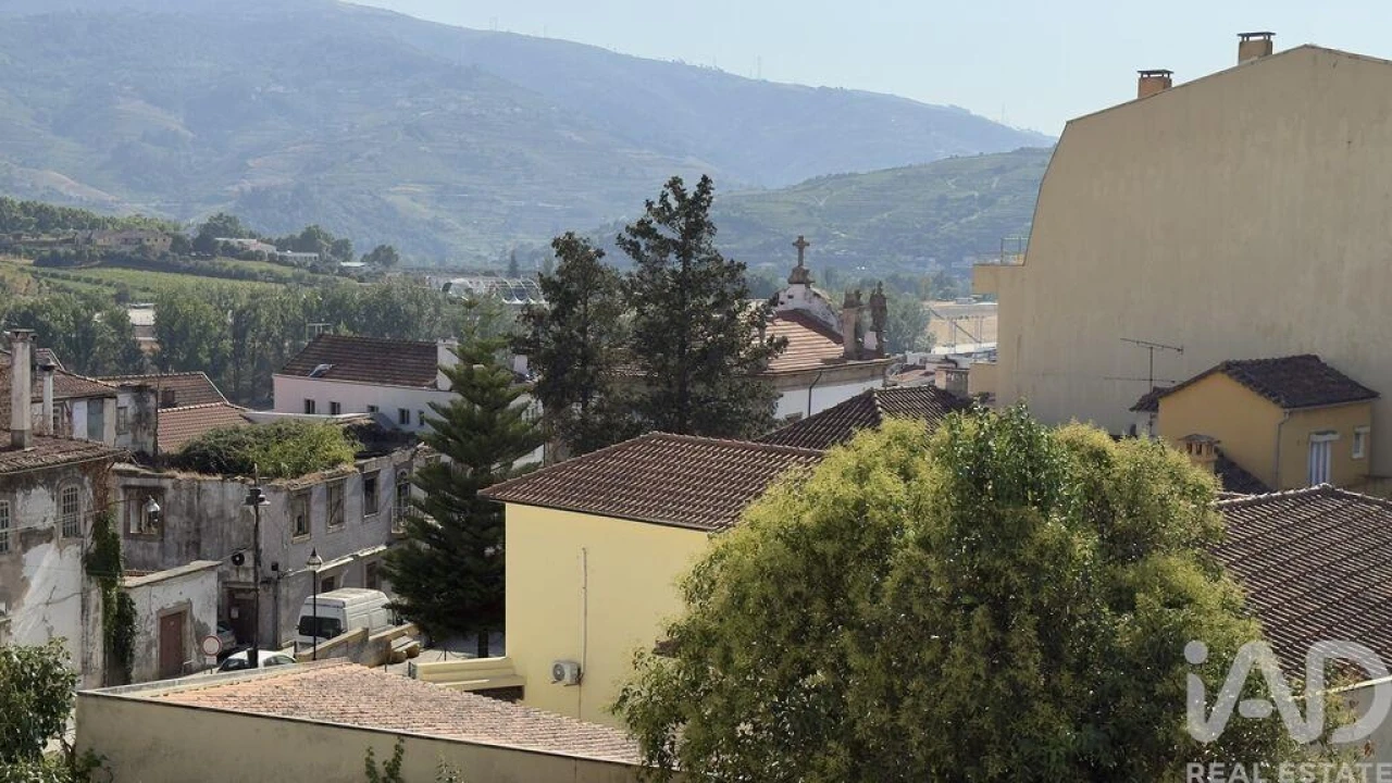 Prédio para Venda em Peso da Régua e Godim Foto 30