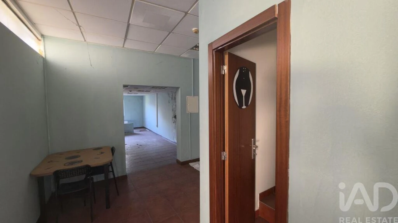 Prédio para Venda em Peso da Régua e Godim Foto 19