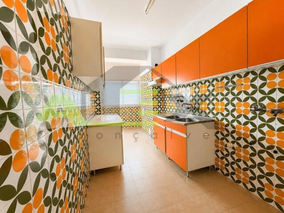 Apartamento T3 para Venda em União das Freguesias de Setúbal Foto 5