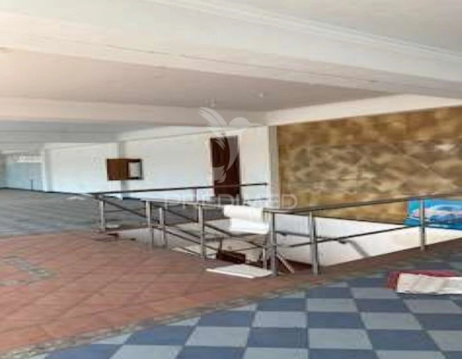 Armazém para Venda em Quinta do Anjo Foto 16