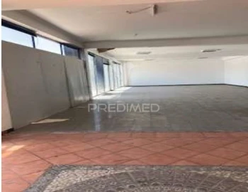 Armazém para Venda em Quinta do Anjo