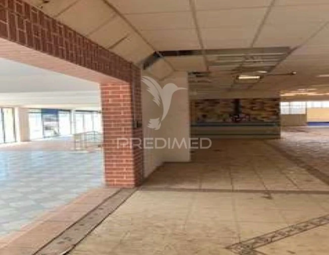 Armazém para Venda em Quinta do Anjo Foto 19