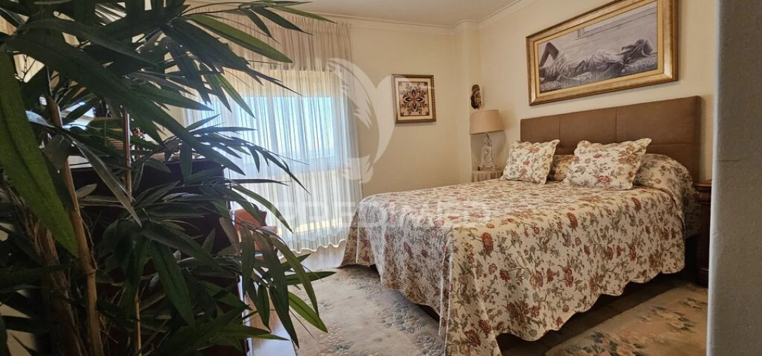 Apartamento T2 para Venda em Carcavelos e Parede Foto 8