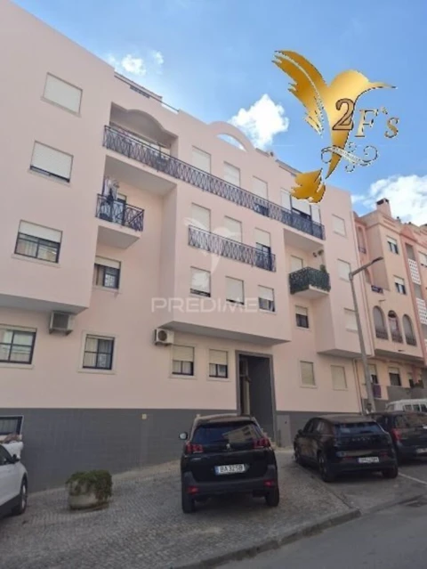 Apartamento T2 para Venda em Corroios
