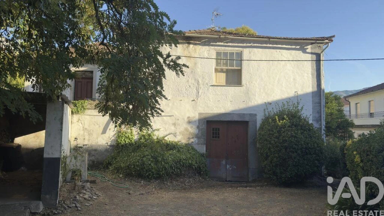 Moradia para Venda em Peso da Régua e Godim Foto 2