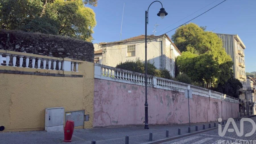 Moradia para Venda em Peso da Régua e Godim Foto 12