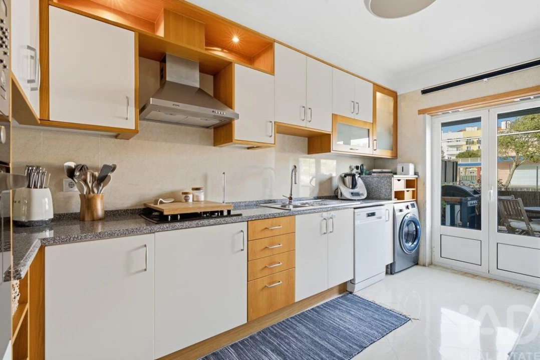 Apartamento T2 para Venda em Mafra Foto 11