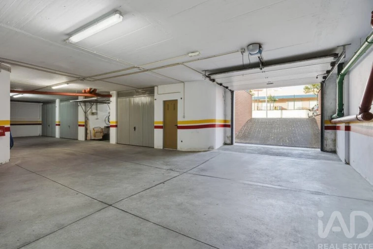 Apartamento T2 para Venda em Mafra Foto 31