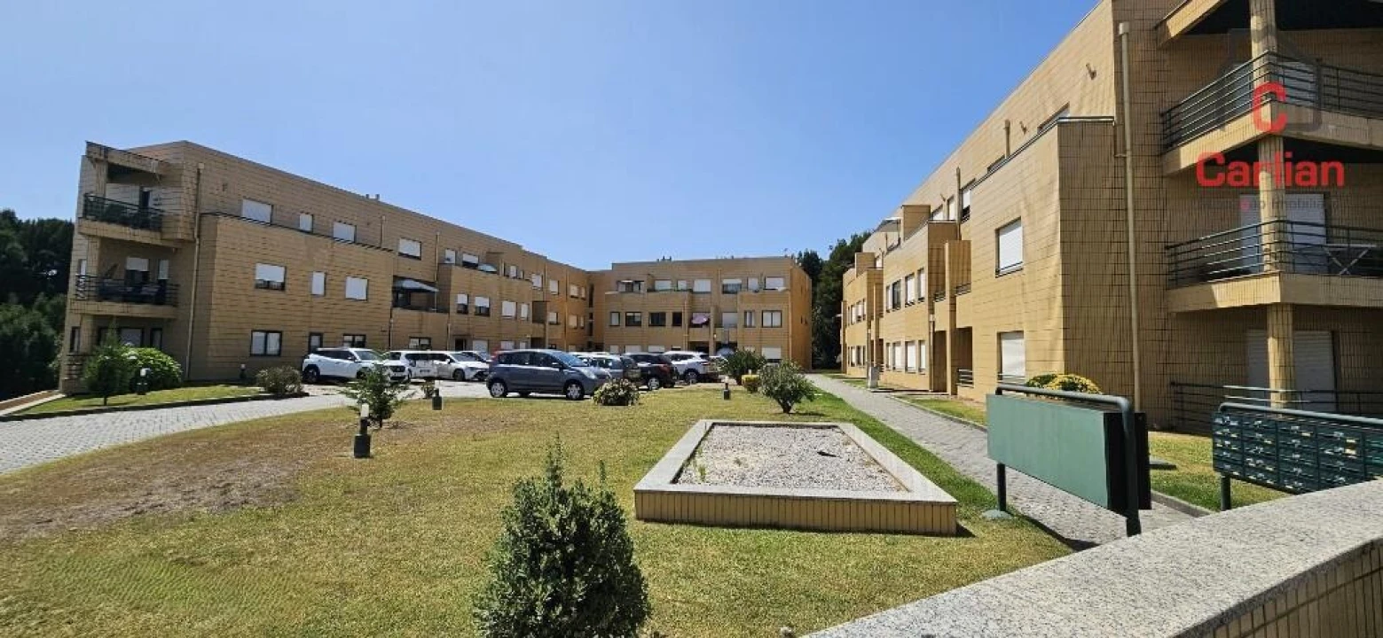 Apartamento T2 para Venda em Pedroso e Seixezelo Foto 13