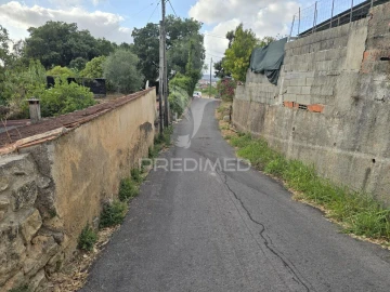 Moradia T2 para Venda em Eiras e São Paulo de Frades