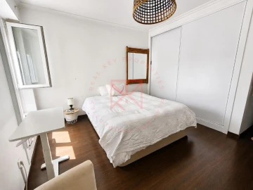 Apartamento T3 para Venda em Pena, Quintã e Vila Cova