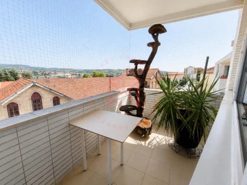 Apartamento T3 para Venda em Pena, Quintã e Vila Cova