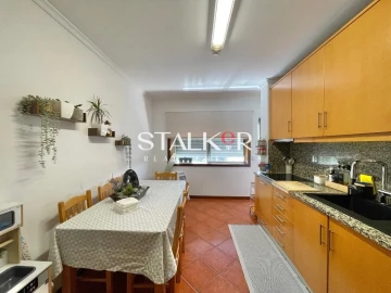 Apartamento T2 para Venda em São João de Ver