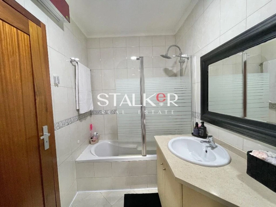 Apartamento T2 para Venda em São João de Ver Foto 12