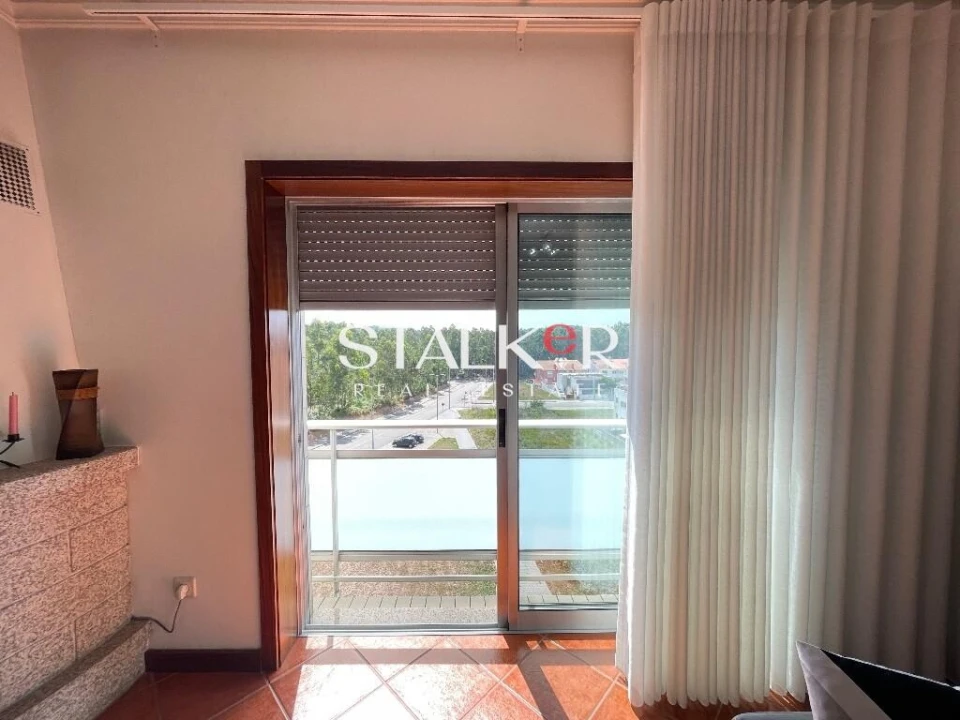 Apartamento T2 para Venda em São João de Ver Foto 3