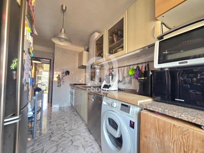 Apartamento T2 para Venda em Seixal, Arrentela e Aldeia de Paio Pires Foto 4