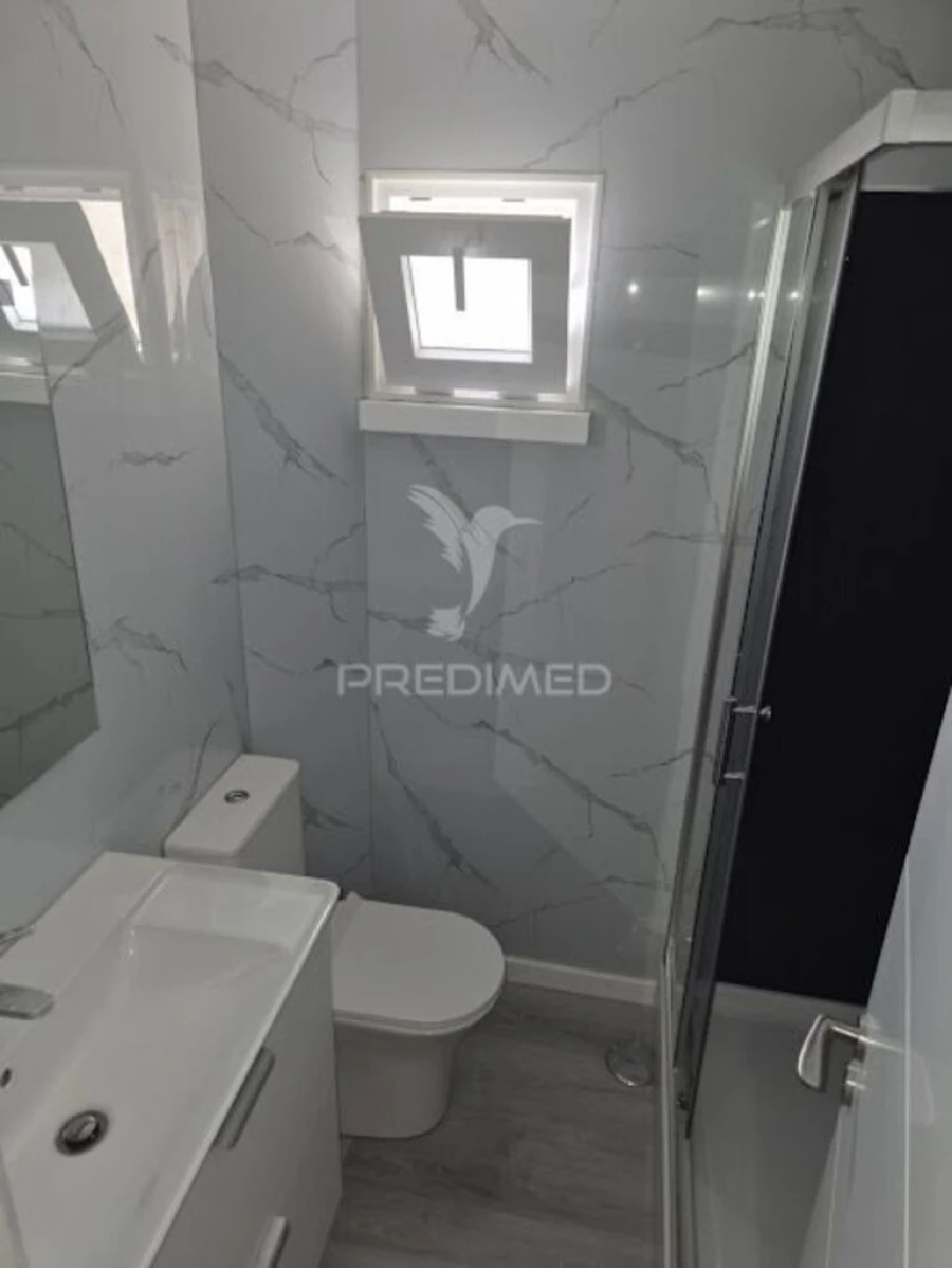 Apartamento T3 para Venda em Laranjeiro e Feijó Foto 14
