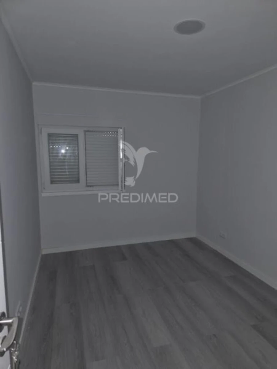Apartamento T3 para Venda em Laranjeiro e Feijó Foto 12