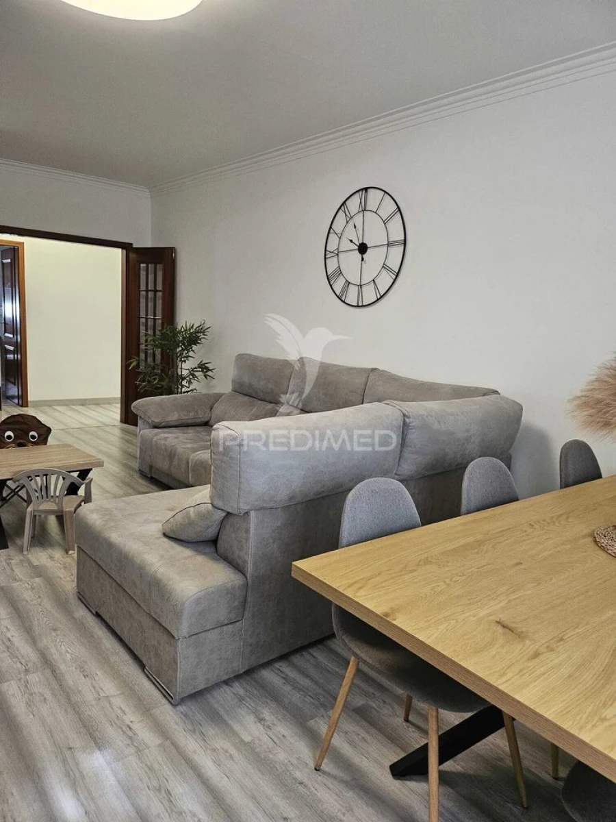 Apartamento T2 para Venda em São Bras e São Lourenço Foto 4