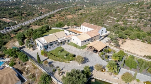 Moradia T5 para Venda em Boliqueime