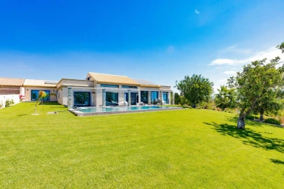Moradia T5 para Venda em Boliqueime