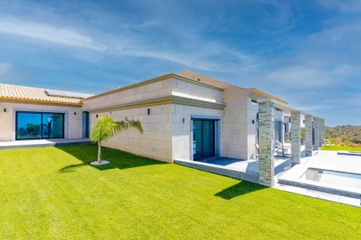 Moradia T5 para Venda em Boliqueime