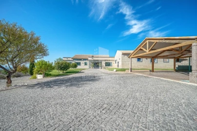 Moradia T5 para Venda em Boliqueime
