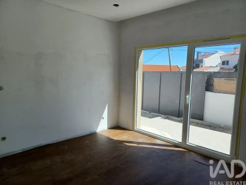 Moradia T3 para Venda em Fernao Ferro