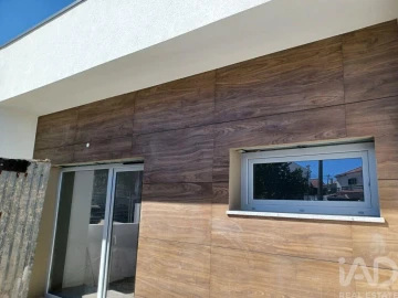 Moradia T3 para Venda em Fernao Ferro